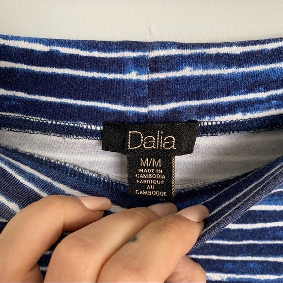 💙 Dalia Striped Long Skirt​​​​​ - Picture 3 of 4